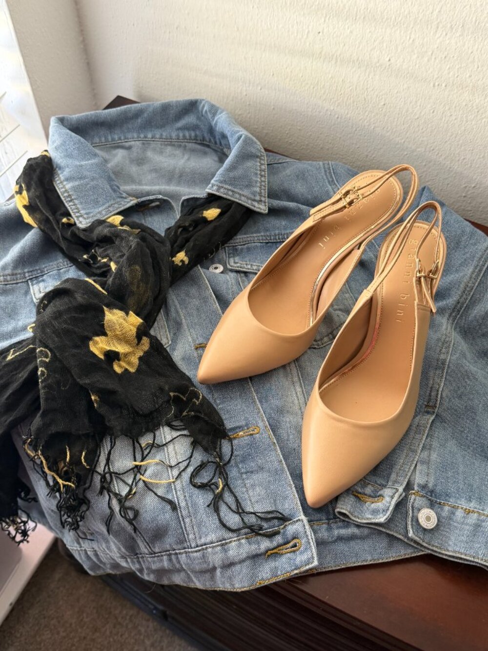 Gianni Bini Nude Beige Pointed Toe Slingback Stiletto Heels Size 11